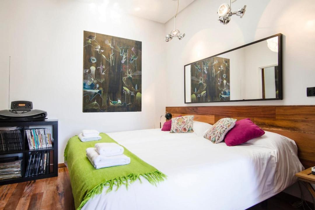 3Bedrooms 2Bathrooms Furnished - Lavapies - Bright Madrid Ngoại thất bức ảnh
